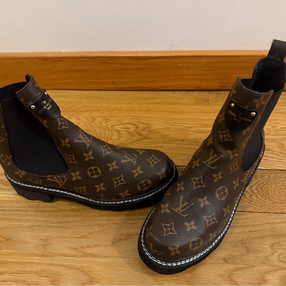 Louis Vuitton Brown Monogram Chelsea Combat Boots - Picture 4 of 5